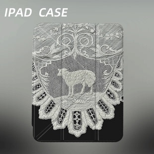 原创小众中古风小羊iPad2025新款 11代苹果Air7防弯Y折ipad壳三折第九代平板壳11寸Pro亚克力适用mini7带笔槽