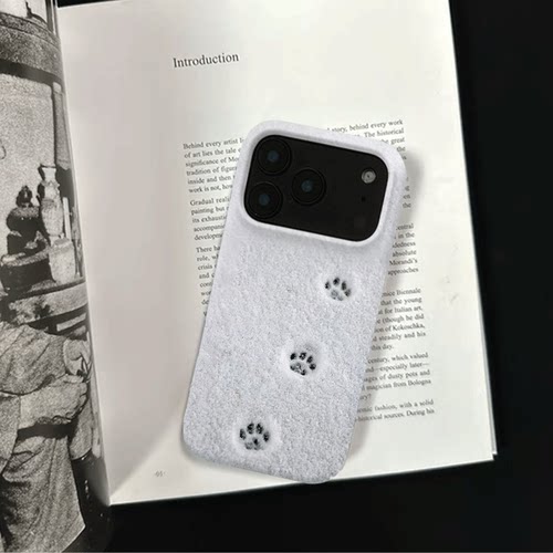 原创小众可爱雪地猫爪iPhone17pro手机壳磁吸16p软壳亮面14半包壳苹果15promax全包磨砂硬壳适用三星s24S25