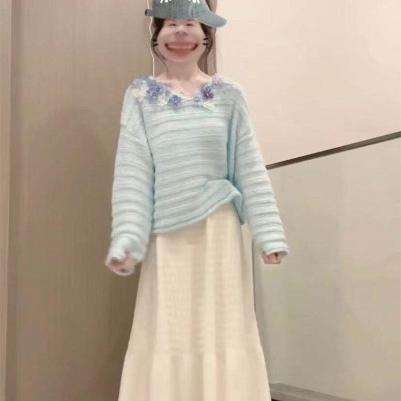 微胖MM法式温柔风立体花朵v领毛衣女冬季新款亮片针织衫慵懒上衣