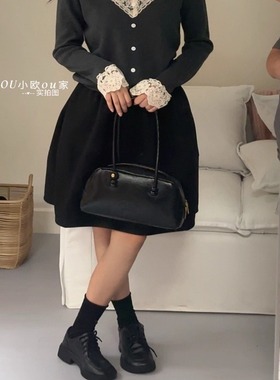 东大门净色毛呢花苞半裙韩版简约百搭秋冬2025年新款文艺显瘦半裙