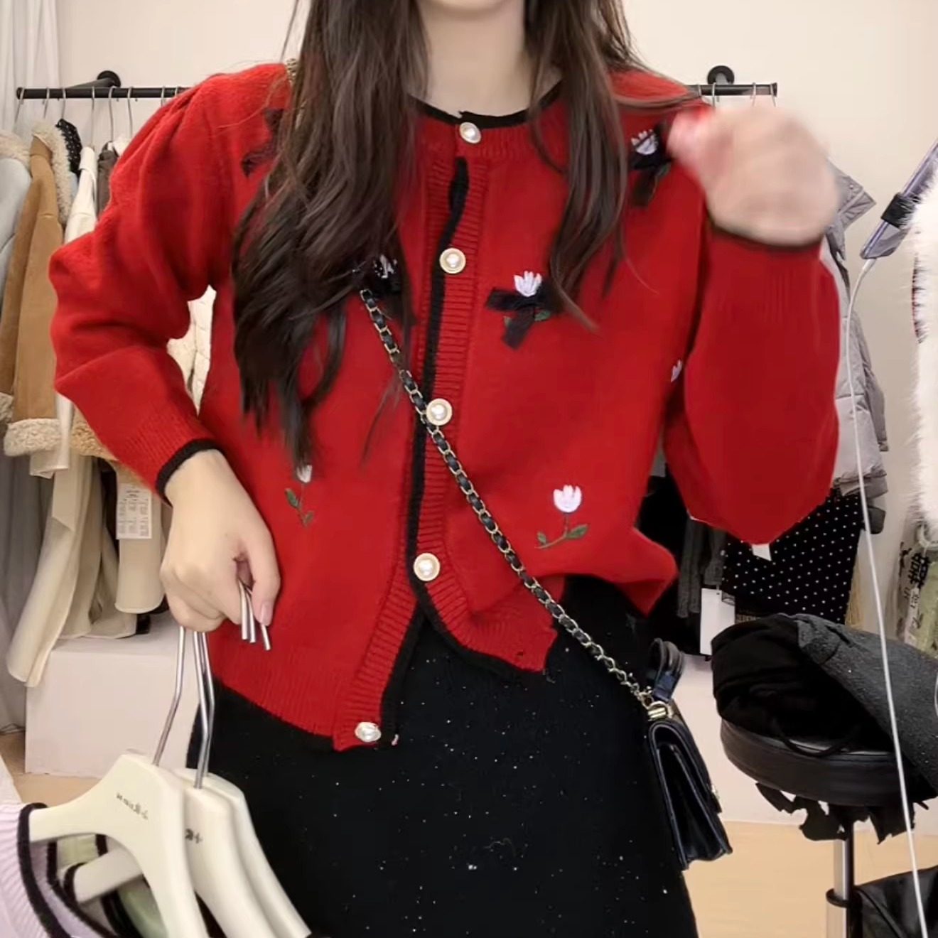 甜美风蝴蝶结刺绣针织开衫女设计感撞色毛衣外套减龄,女装/女士精品,毛针织衫,淘宝优惠券,粉丝福利购,淘宝优惠卷