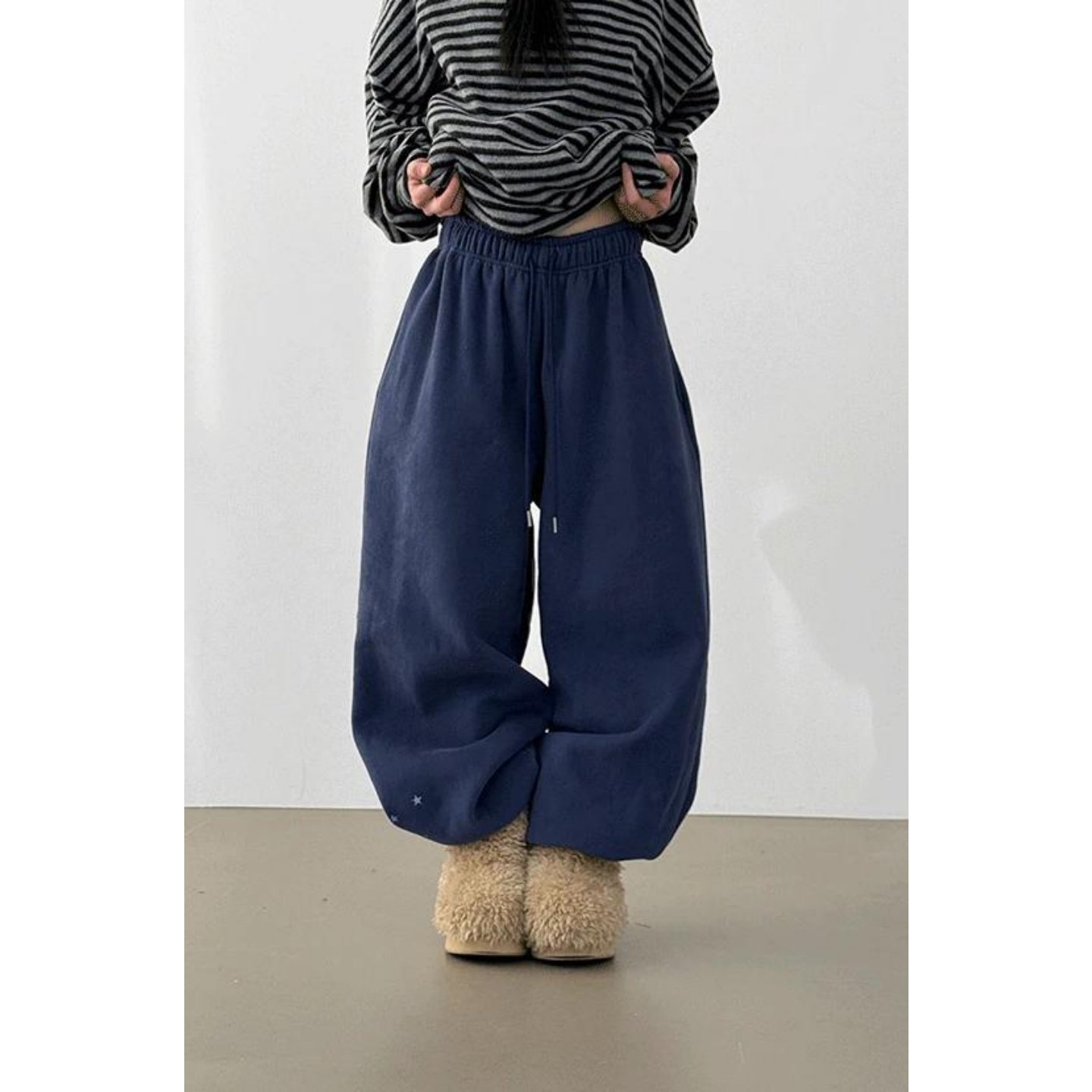 MRDONG韩国代购男女星点刺绣刷绒束脚宽松休闲卫裤高腰抽绳显瘦酷,男装,休闲裤,淘宝优惠券,粉丝福利购,淘宝优惠卷