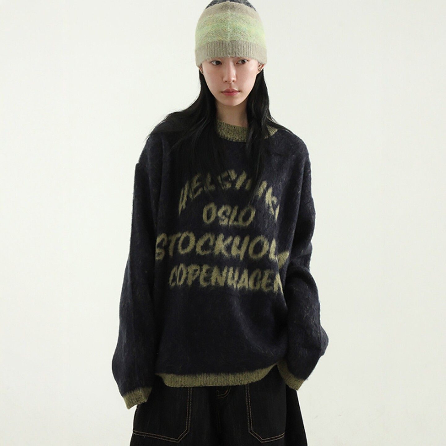 韩国代购刷毛撞色减龄英文针织衫