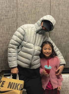 韩国代购直播福利秒杀settle重工厚款高档连帽横竖压线蓬松棉外套