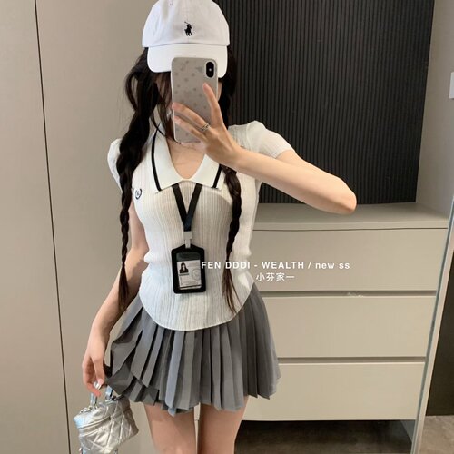 涤纶套头翻领短袖针织衫女
