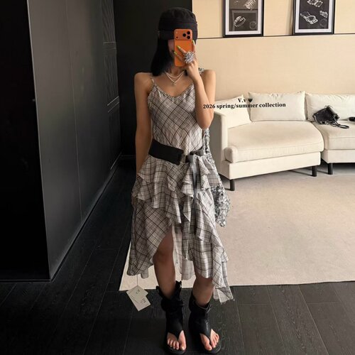韩版复古格子吊带连衣裙女