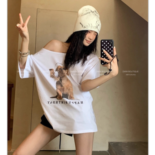 2026夏季新款韩版时尚百搭显瘦斜肩狗狗印宽松花短袖T恤女款上衣