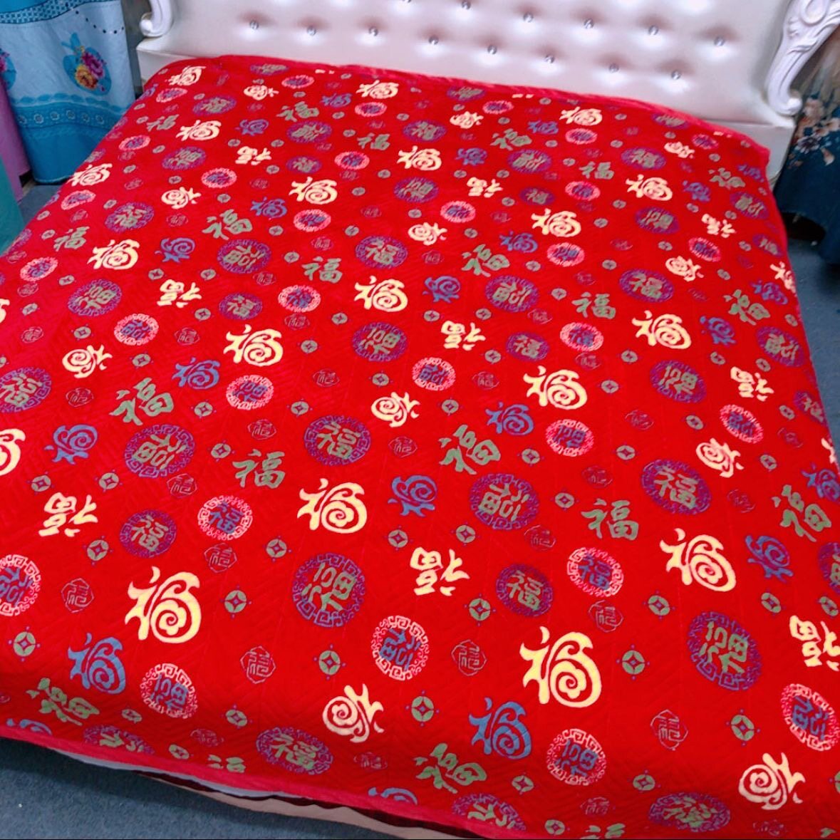 学生宿舍牛奶绒床盖单人加厚绗缝绒毯床单女生毛毯冬季保暖沙发垫