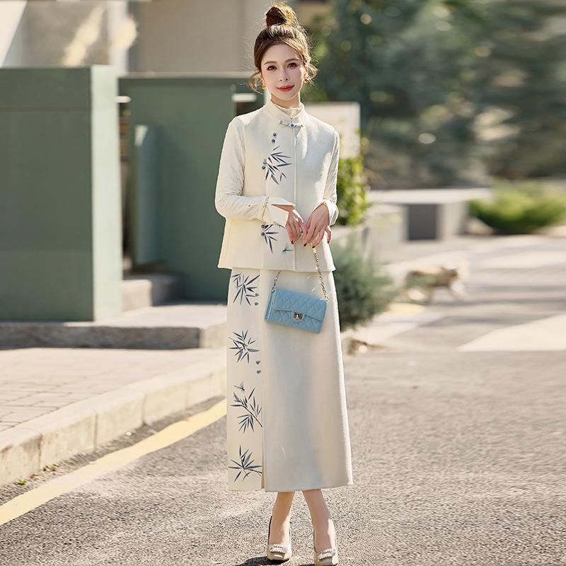 时尚套装025春季新立款新中式国2风领马半裙两件套裙甲ZM25201- Z