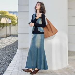 马中长款 时尚 女显瘦仔甲针织衫 202秋新款 半裙牛三件套Y2Y252 5套装