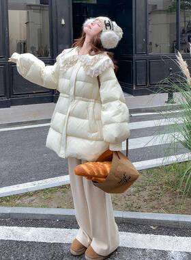 米白色蕾丝接娃娃领羽绒服女20c109-91825冬拼个子小减绒龄保暖90