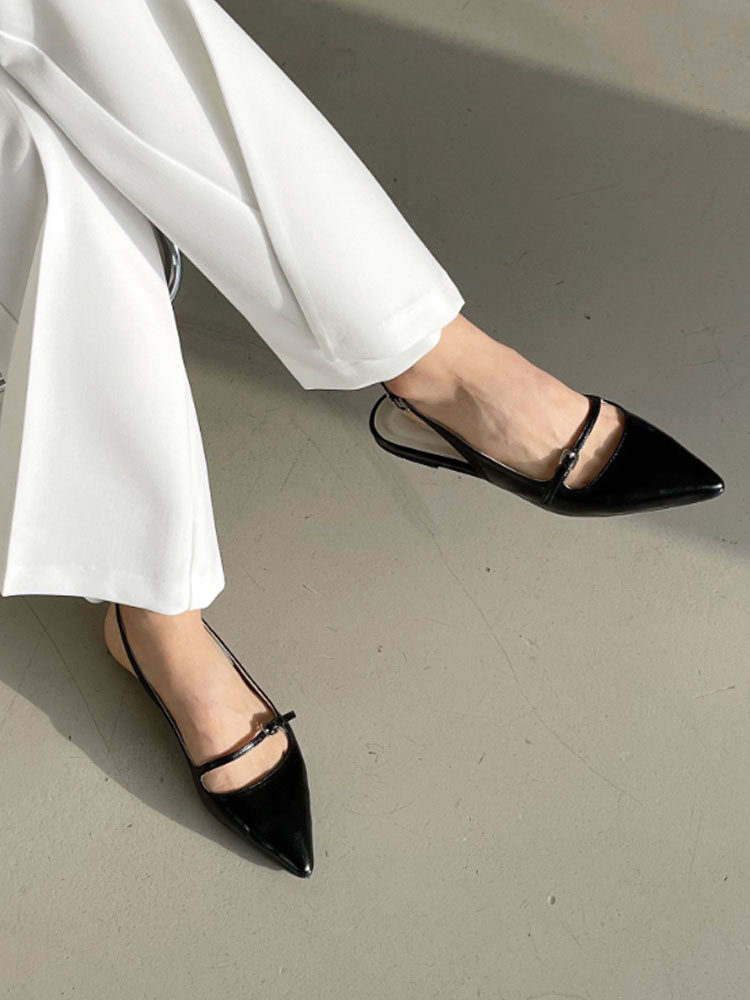 韩国东大门代购chic韩尖头一字带包头凉鞋女平底后绊带皮带扣气质,女鞋,时装凉鞋,淘宝优惠券,粉丝福利购,淘宝优惠卷
