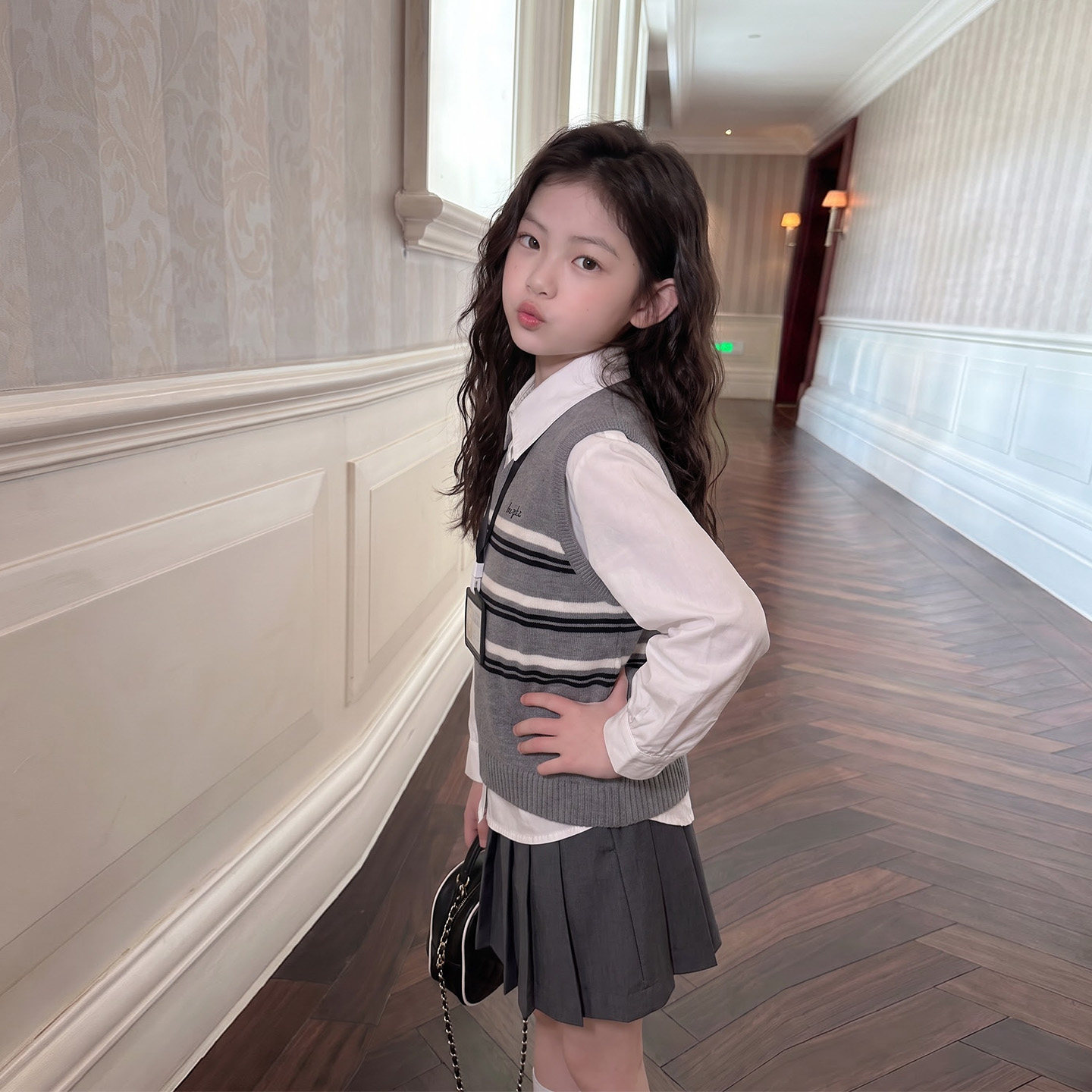唯暖女童套装秋装宝宝衣服2026新款小女孩秋季学院风jk裙子三件套