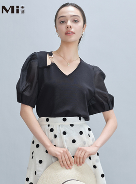 天谜针织小衫V领淑女镂空泡泡袖复古上衣2024夏季女装TMi242002