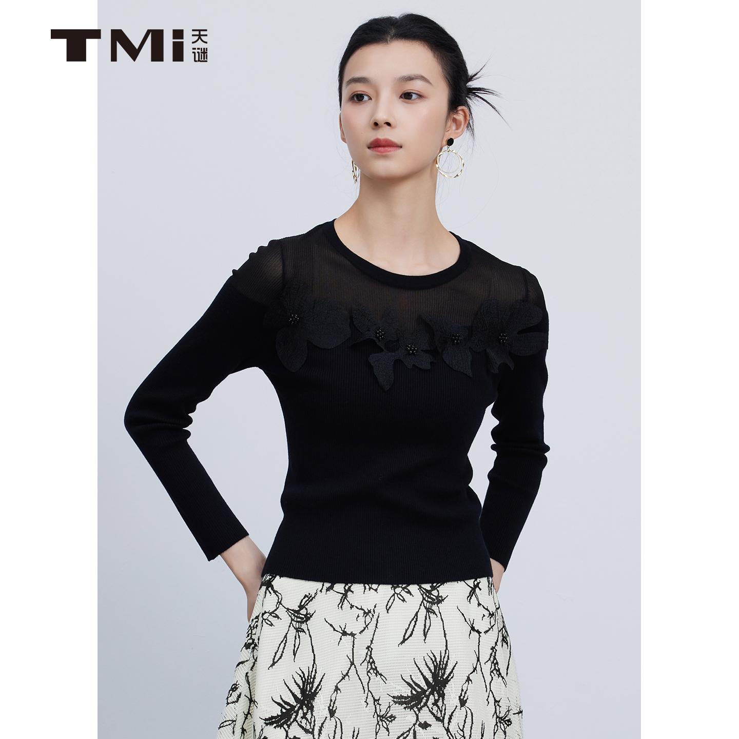 天谜气质花朵淑女优雅针织衫