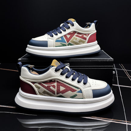 超火男鞋2026春季新款拼色板鞋国潮刺绣面包鞋时尚百搭运动休闲鞋