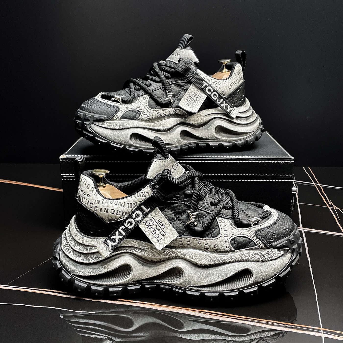 复古做旧老爹鞋男款运动鞋