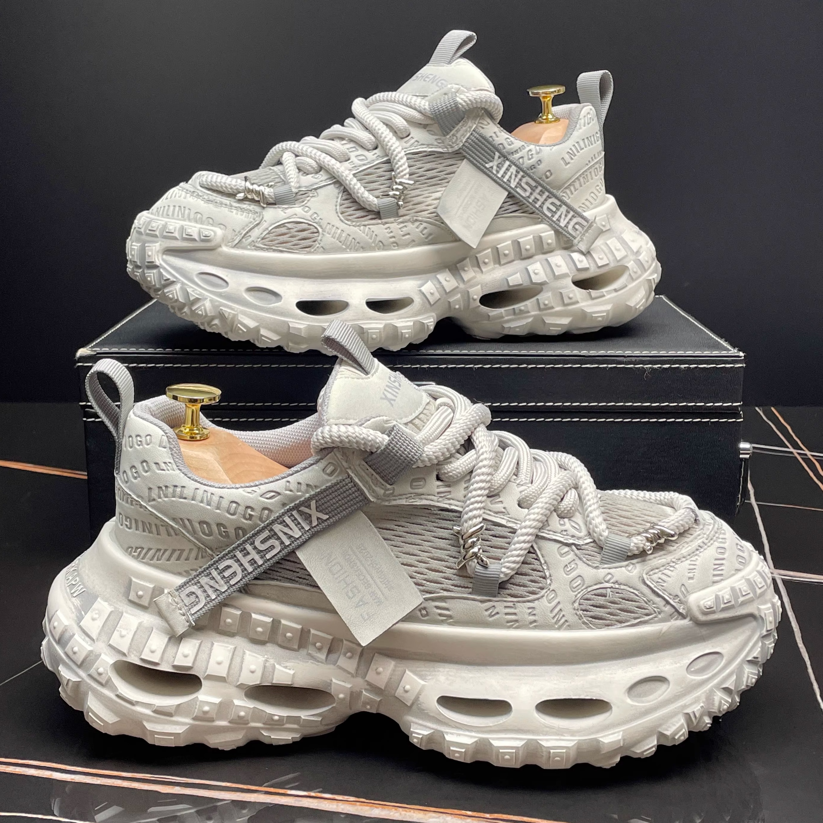 软底舒适百搭运动休闲鞋子男款