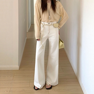 BEKISS贝斯7792-2直筒微喇牛仔裤女早春新款喇叭裤米白色拖地裤子