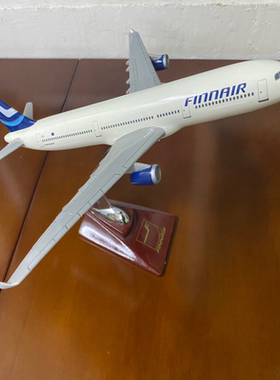 Finnair 芬兰航空飞机模型 绝版一体机 有瑕疵 一边机翼断裂用胶