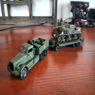 1/76环球经典M19坦克运输车+M7牧师自行火炮组件+哈雷摩托感兴趣