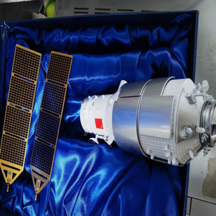 我想要 中国载人航天天宫模型 话点 感兴趣 和我 闲置转让