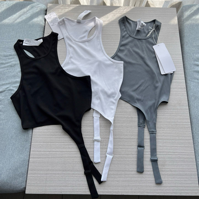 北美A家Soft Ribbed Revelation飘带罗纹运动背心露腰不规则健身