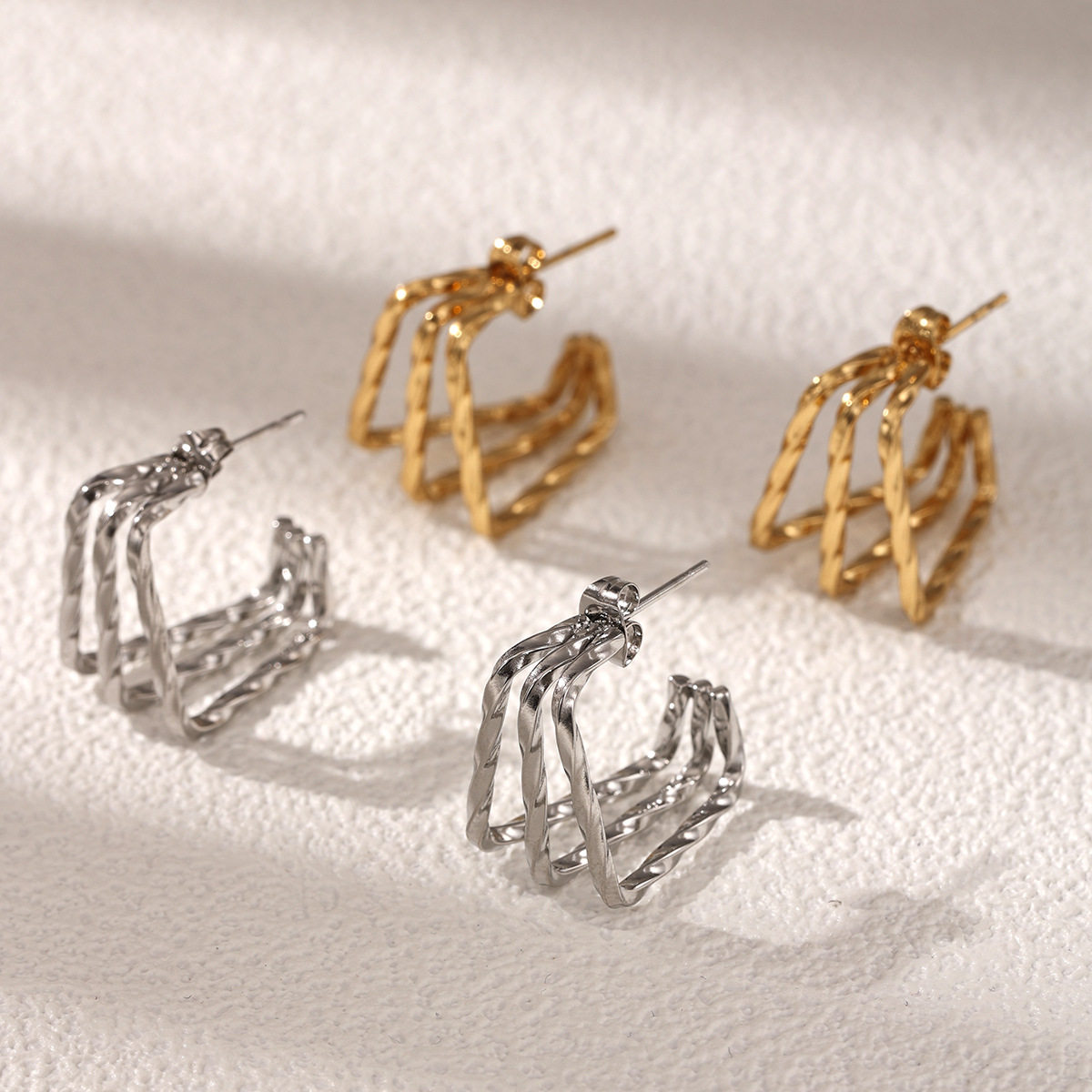 欧美设计感不锈钢耳环轻奢高级感金色钢色耳钉钛钢饰,饰品/流行首饰/时尚饰品新,耳环,淘宝优惠券,粉丝福利购,淘宝优惠卷