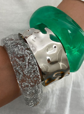 欧美饰品时尚不规则晕染树脂手镯个性半透明银箔宽版手饰镯子