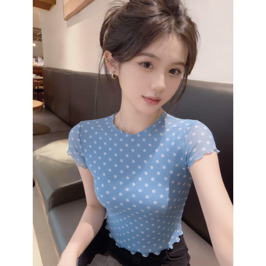 波点木耳花边小飞袖T恤女
