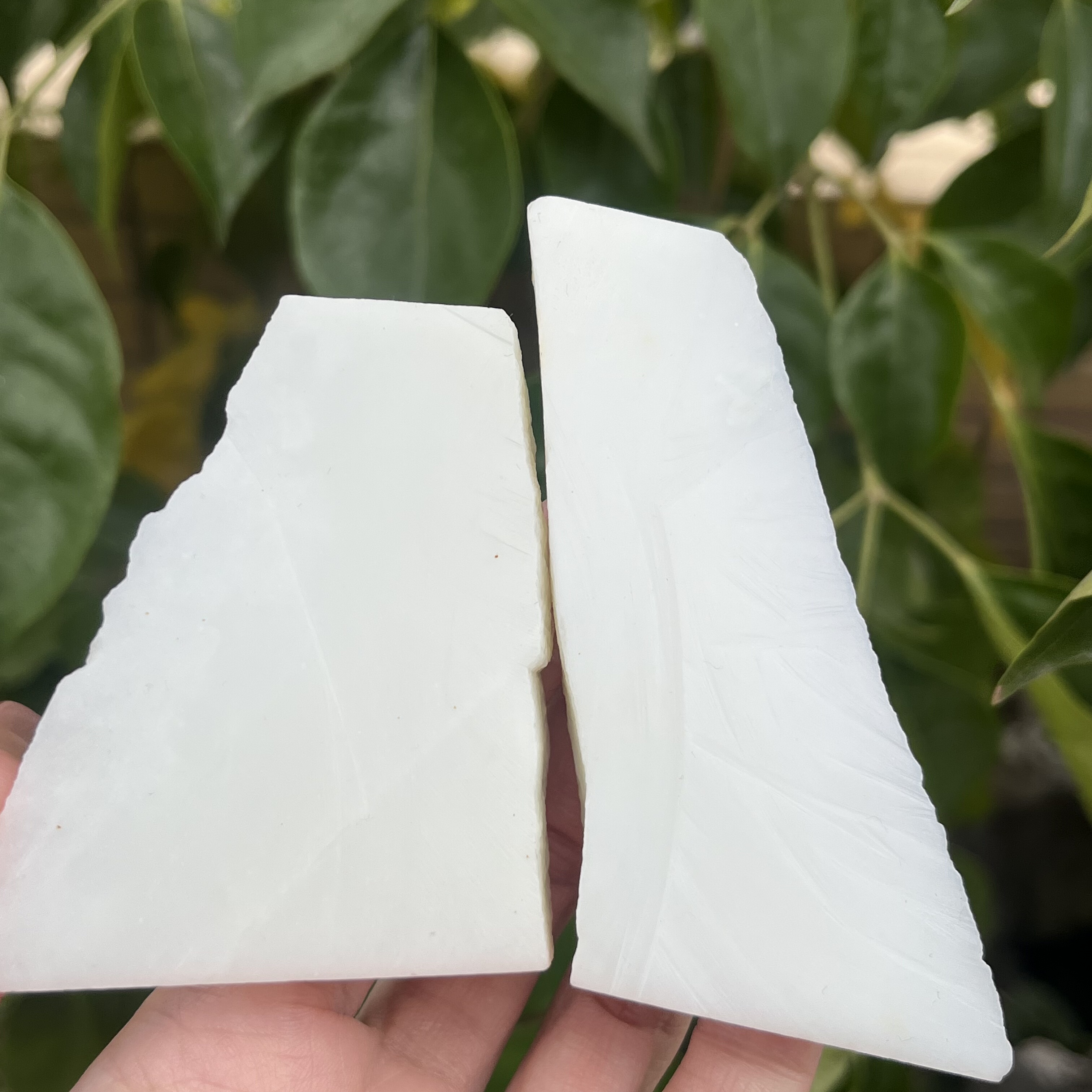 2件价新疆和田玉白玉一级白吊坠边角料刮痧板玉石料下脚料包邮