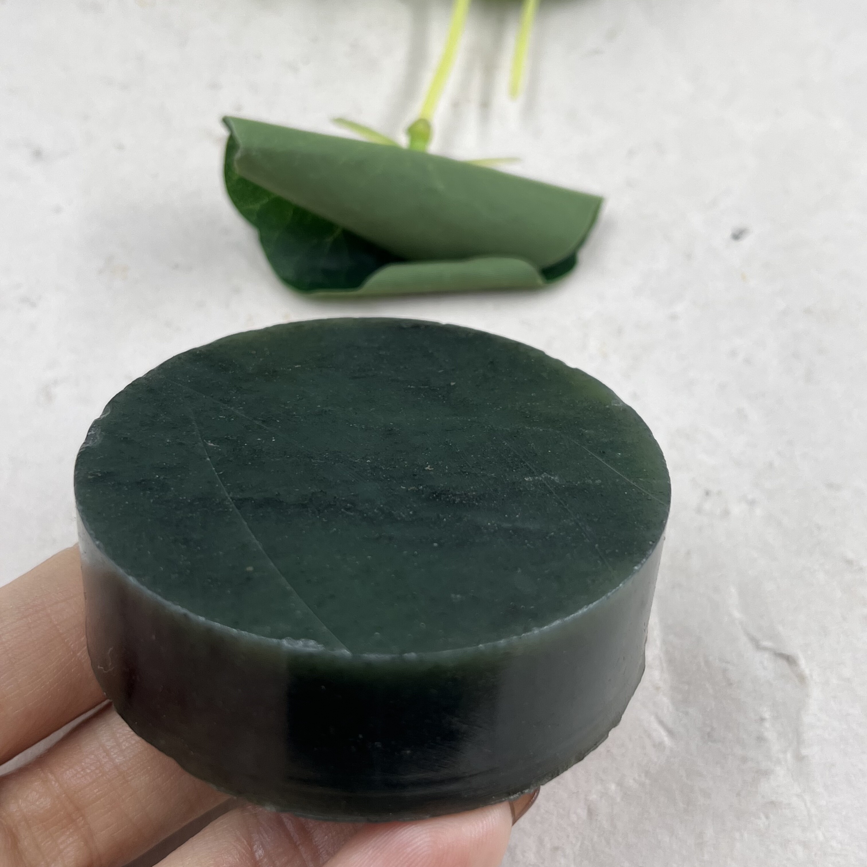 新疆和田玉且末青花籽手镯芯边角料玉石圆牌下脚料包邮143克ta