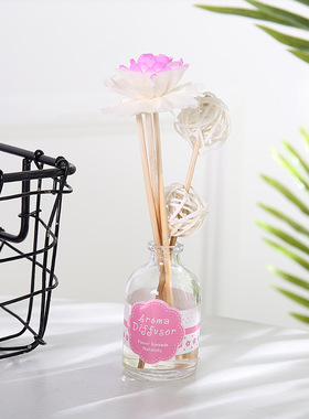 新款花朵精油香薰家居摆件精美藤条空气挥发无火香薰套装干花香