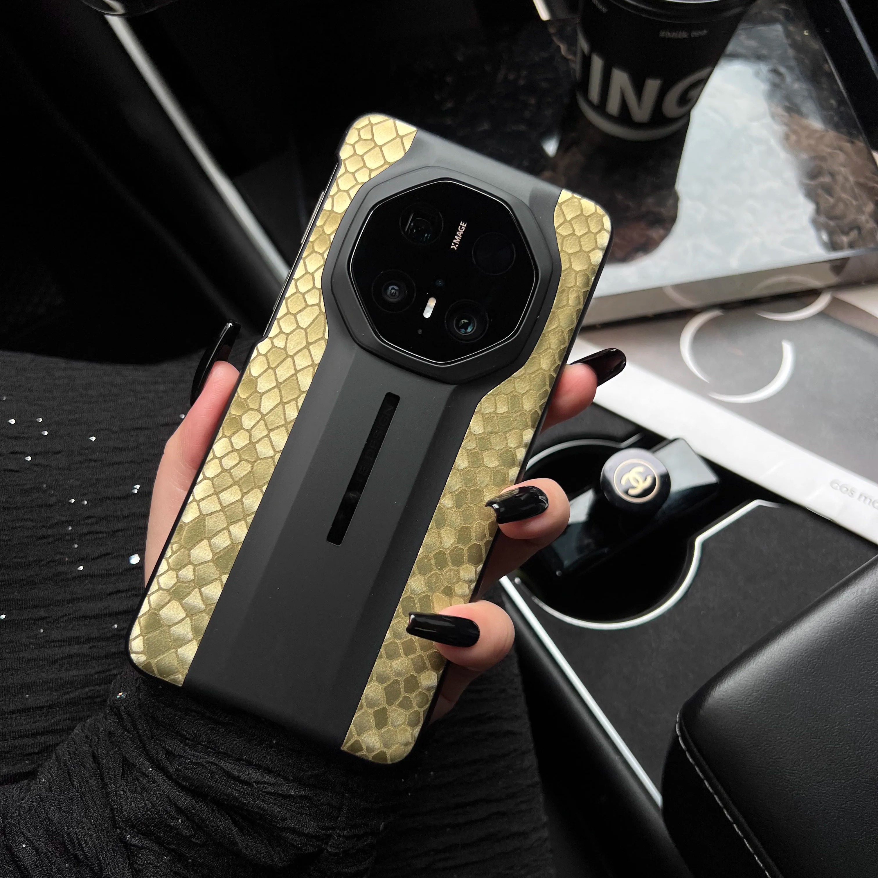 华为mate70RS个性蛇纹新款手机壳