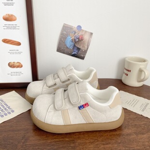 魔术贴女鞋春季韩系小白鞋学生休闲百搭鞋子女款2026新款爆款板鞋