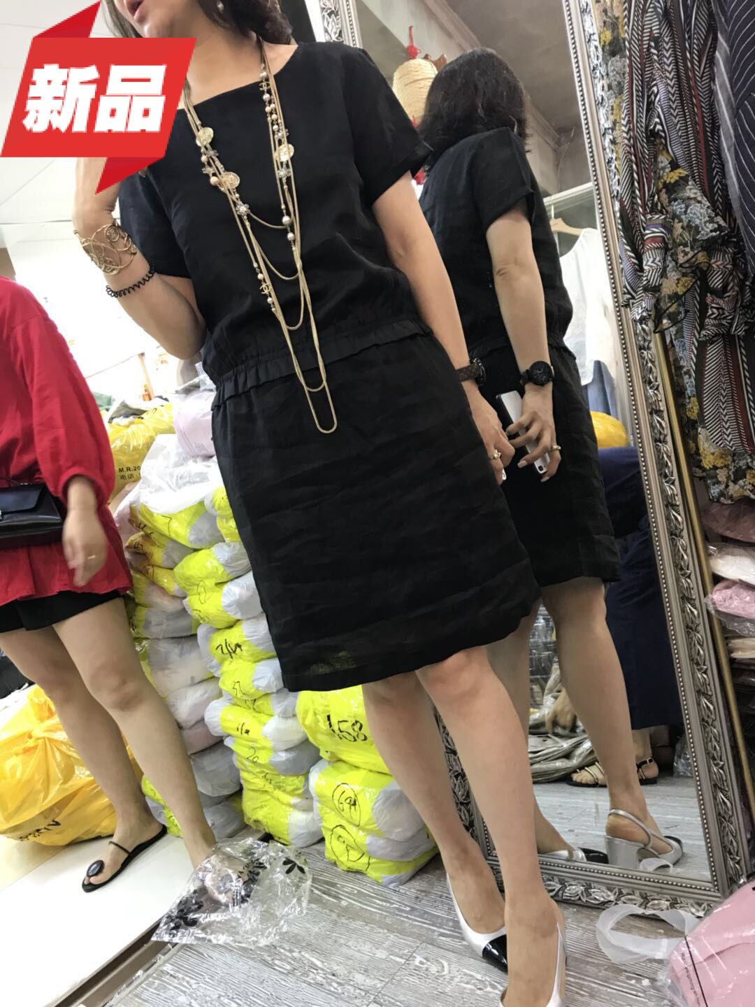 茗苒黑色苎麻连衣裙女中长款2022夏时尚显瘦木耳花边短袖套头裙子