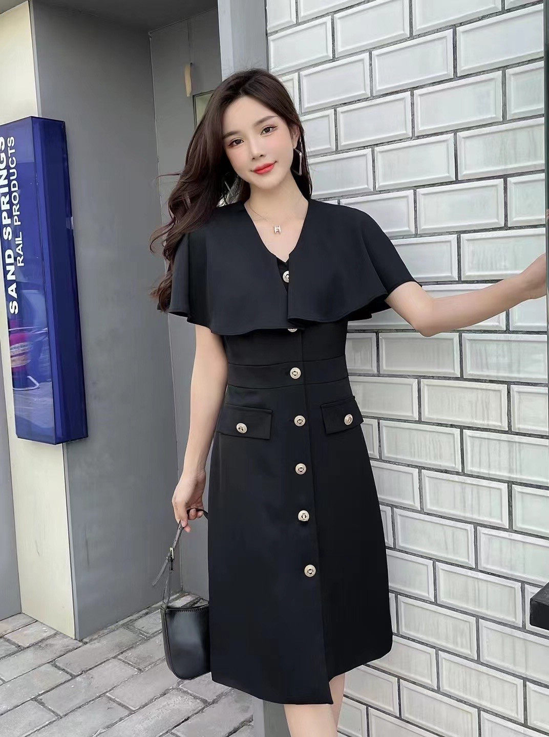 夏美错法式晚礼服裙女宴会气质轻奢高端修身斗篷荷叶边V领连衣裙