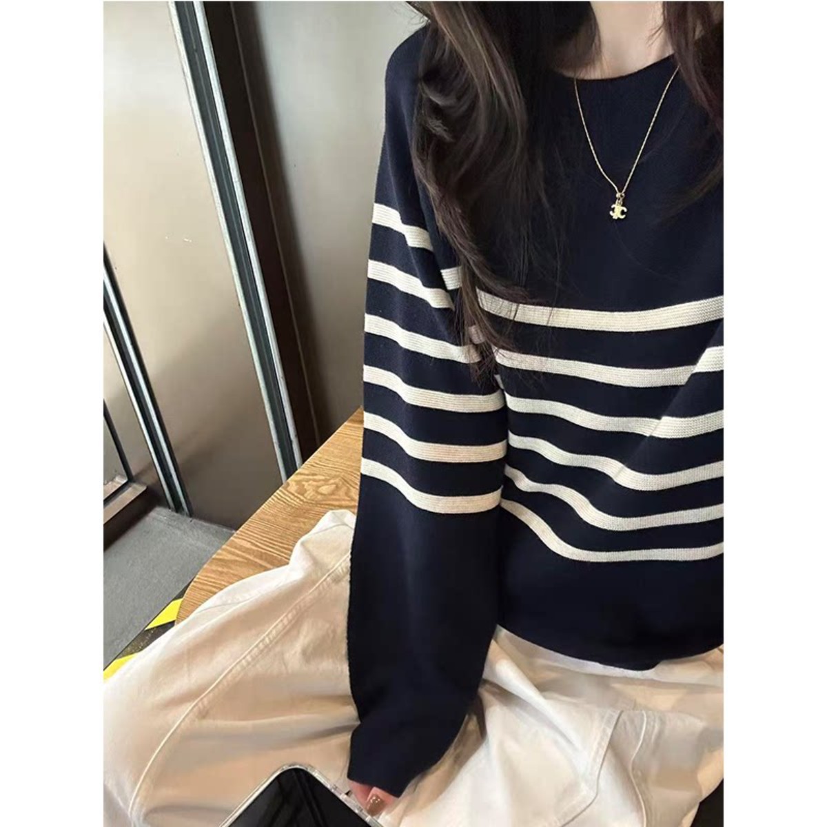 韩版简约松弛感复古条纹针织衫女秋季高级感宽松百搭圆领套头上衣