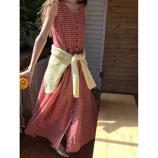 日韩2026夏季新款少女红格无袖背心裙海边度假大码连衣裙宽松长裙