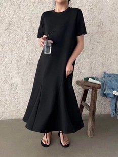 韩国女装大码胖MM简约圆领宽松连衣裙女2023长款T裙子黑色显瘦裙
