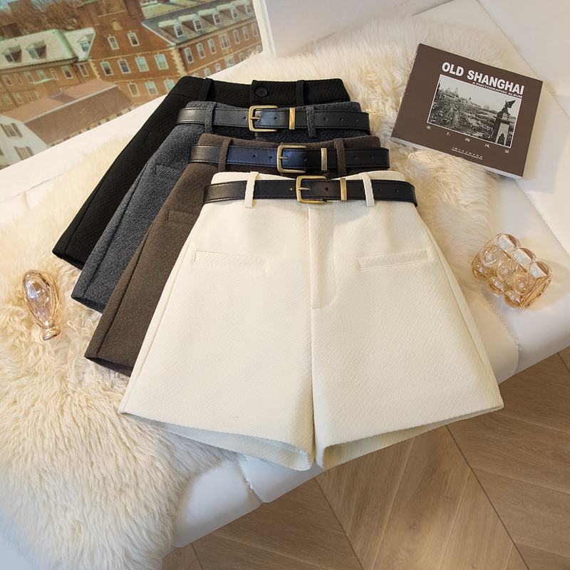 毛呢短裤女2024秋冬宽松高腰a字阔腿裤显瘦外穿小个子休闲裤靴裤