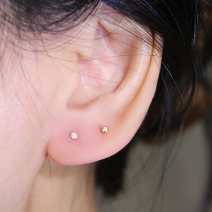 纯银迷你小钻耳钉不明显隐形耳钉通勤学生少女感耳环精致百搭耳饰