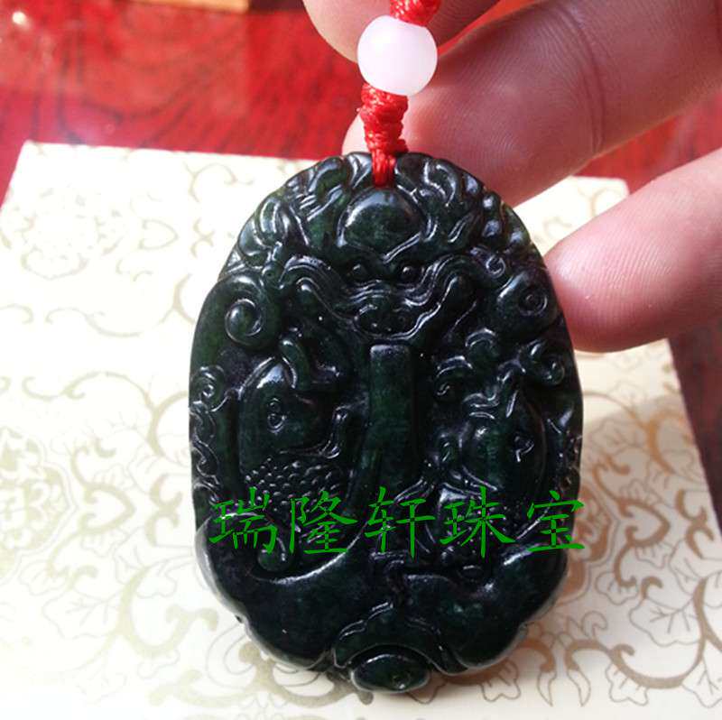 天然玉石和田玉 墨玉 鲤鱼跳龙门 玉挂件墨绿蛇纹石玉吊坠玉牌