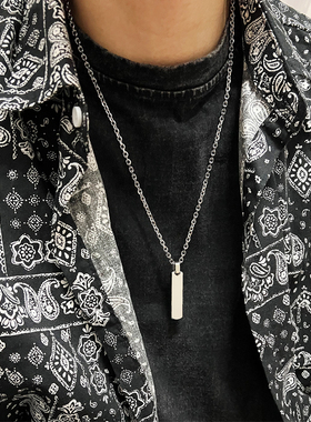 男女钛钢情侣刻字吊坠项链