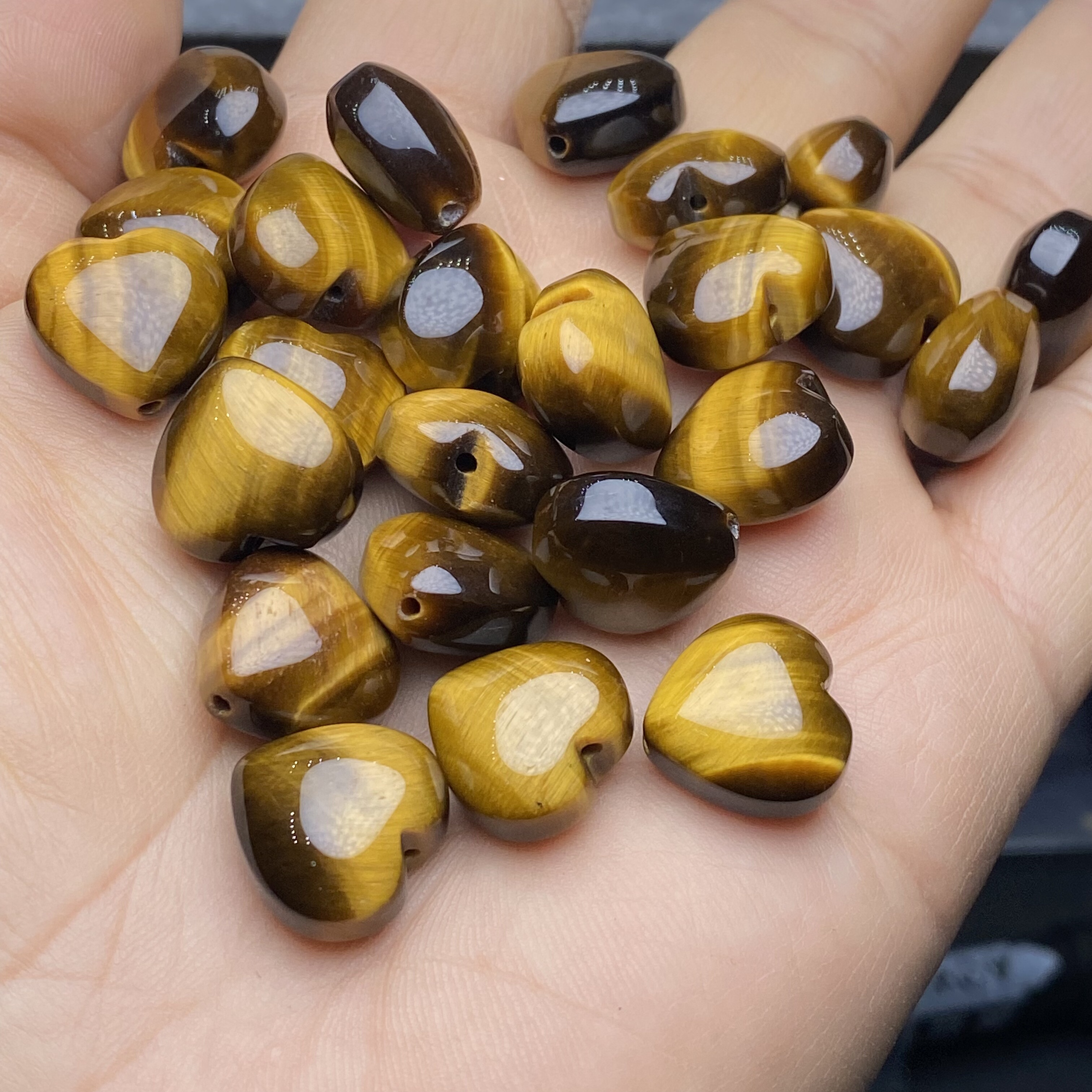 天然黄虎眼石爱心通孔手串手链项链桃心屁桃吊坠diy配件配饰饰品