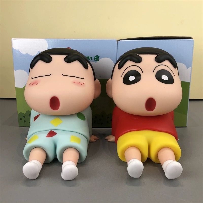 爆款蜡笔小新手办睡袍小新手机支架摆件野原新之助模型公仔