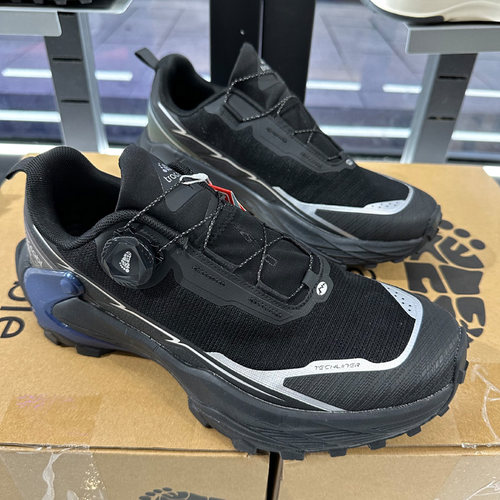 Traceable男女士运动鞋加拿大情侣款户外鞋防滑耐磨透气越野跑鞋