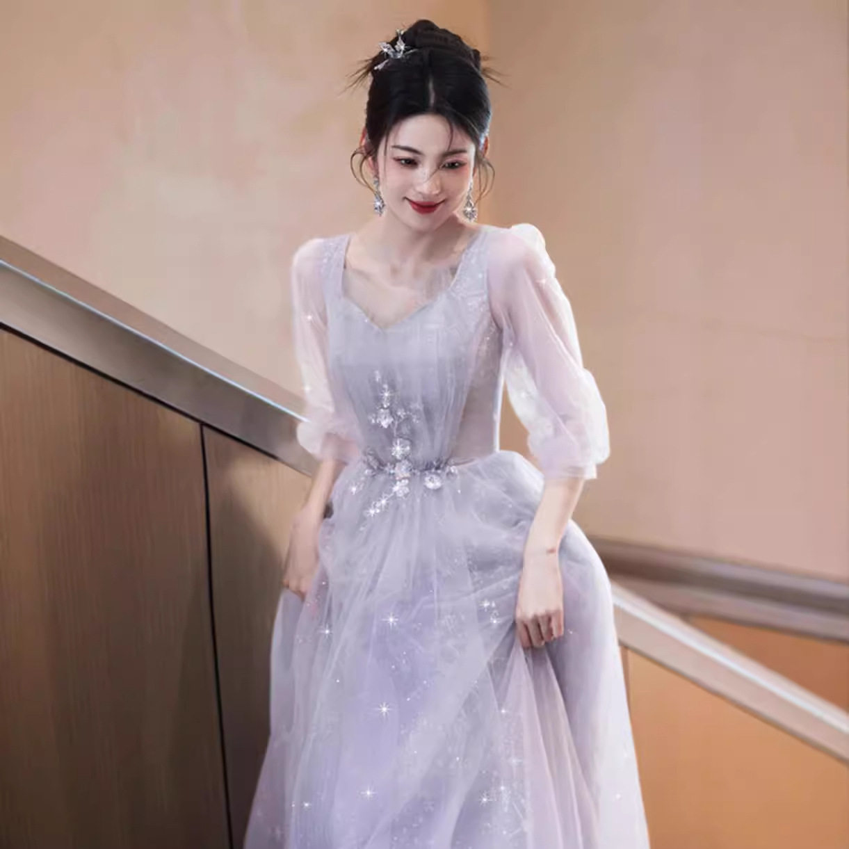 晚礼服大女童轻奢小众高端主持人绝美高级感18岁成人礼裙日常可穿图片