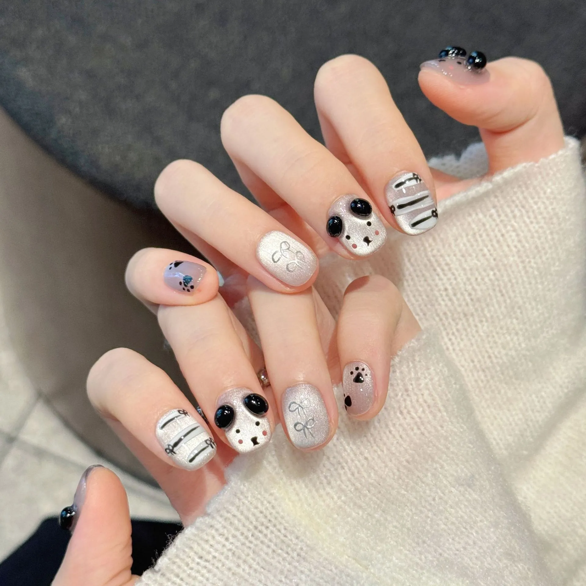 ADORE实拍帕恰修狗可爱微萌小狗爪爪清透卡通捏捏手工穿戴甲