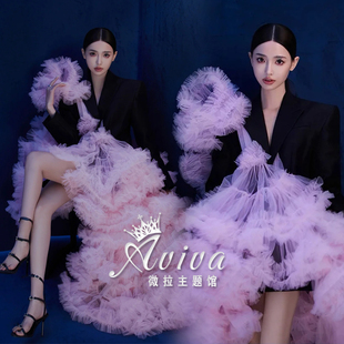 2022薇拉新款时装杂志韩式肖像写真服西装裙粉色彩纱影楼主题服装